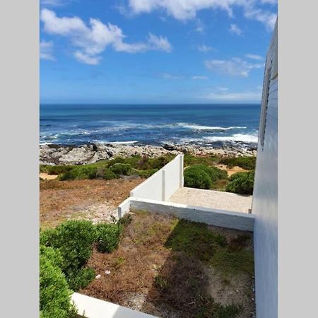 Shimmering Sea Cottage De Kelders Exterior photo